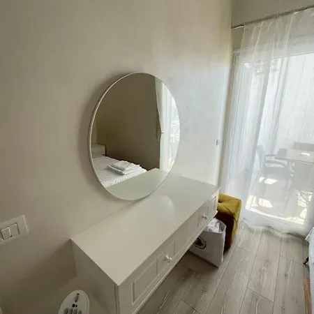 Seaview Modern Apartament Appartamento Durrës