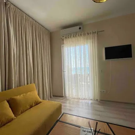 Seaview Modern Apartament *